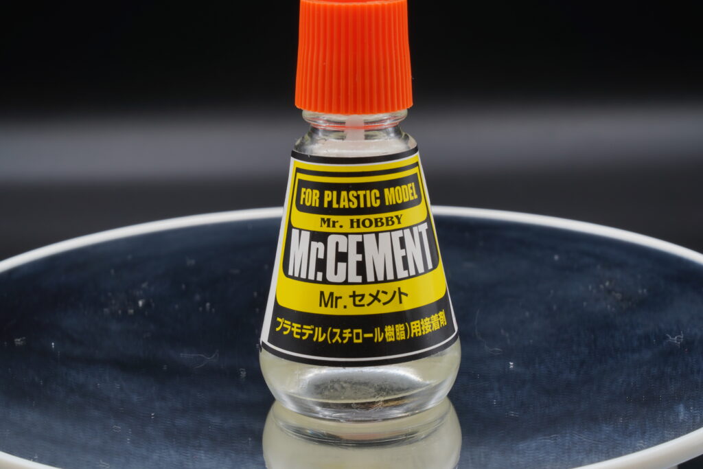 Mr.HOBBY MC124 Mr.セメント 《接着剤》